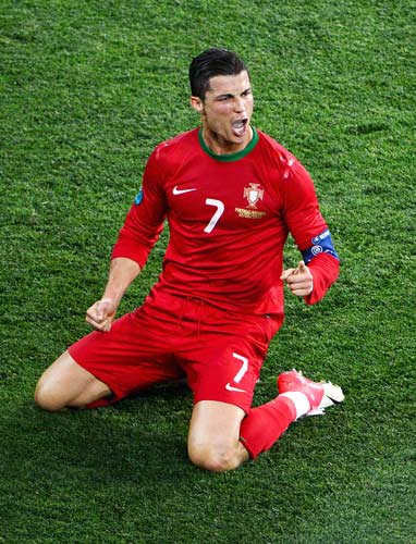 尤其是他是 尤其是他是