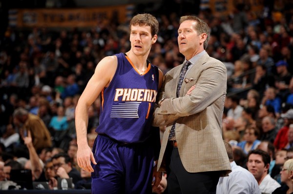 以摆脱低迷 以摆脱低迷