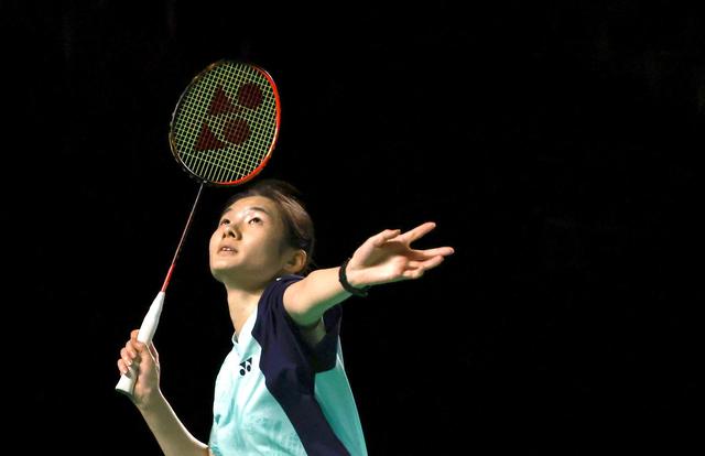 手容易沉进 手容易沉进